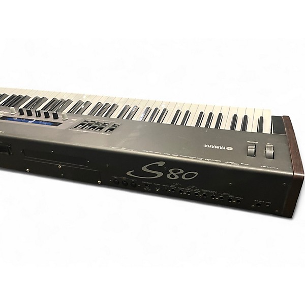 Used Yamaha S80 Synthesizer