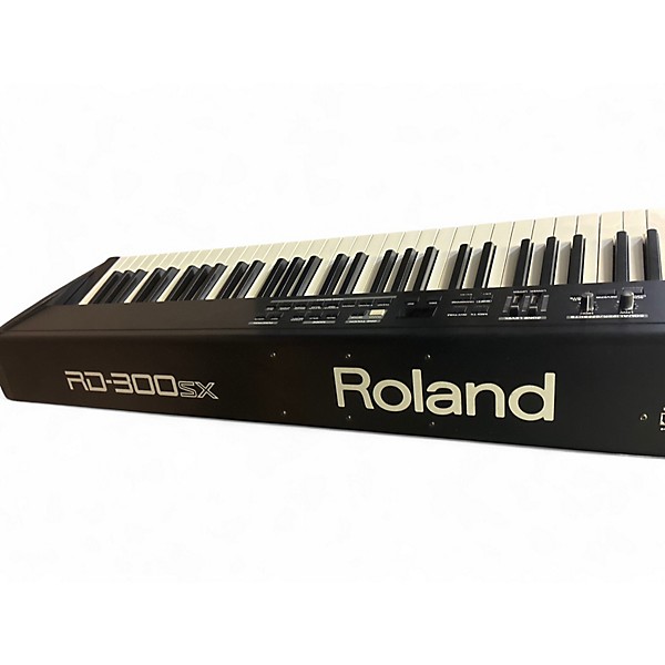 Used Roland RD300SX Digital Piano
