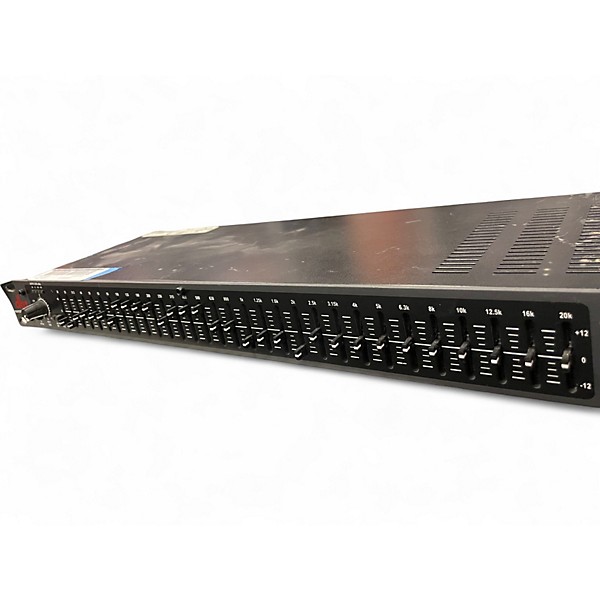 Used dbx 131 Single 31-Band Graphic Equalizer