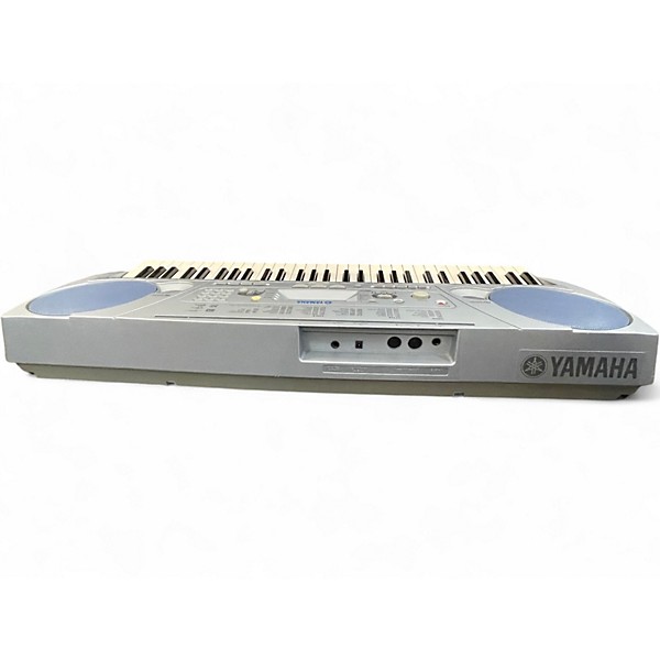 Used Yamaha psr273 Portable Keyboard