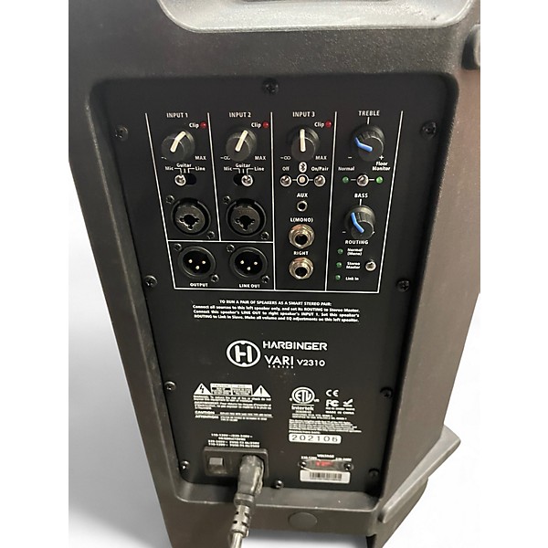 Used Harbinger v2310 Powered Speaker