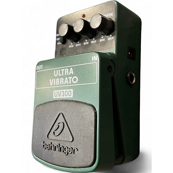Used Behringer UV300 Ultra Vibrato Effect Pedal