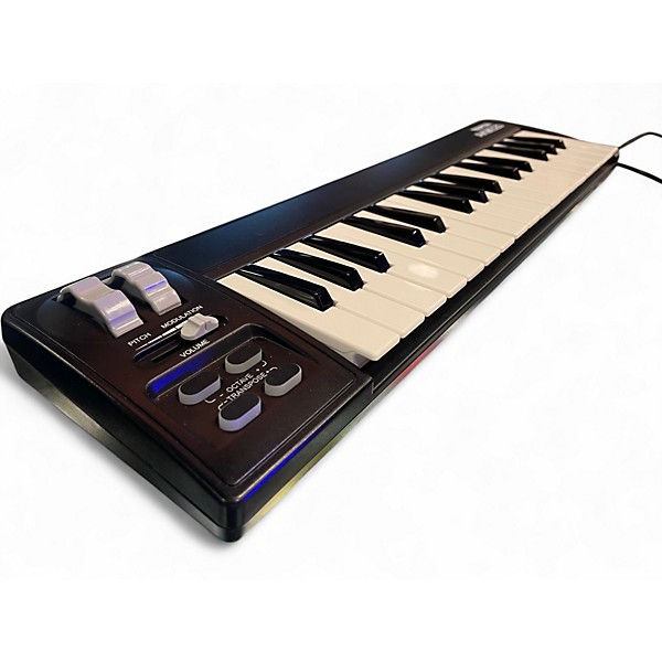 Used Midiplus AKM320 MIDI Controller