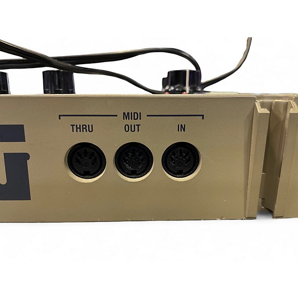 Used KORG Micro Korg 37 Key Synthesizer