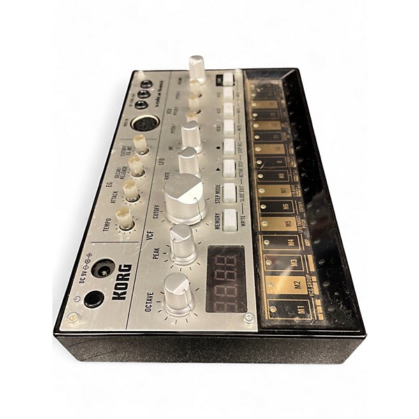 Used KORG VOLCA BASS Synthesizer