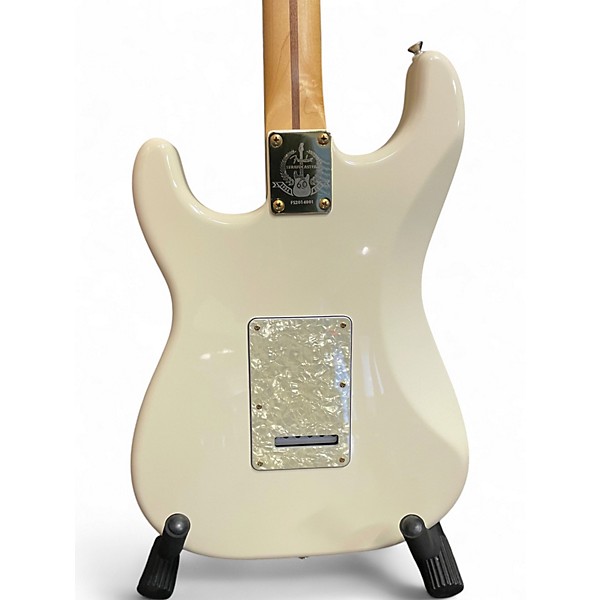 Used Fender MODDED 60th Anniversary Stratocaster Alpine White Solid Body Electric Guitar
