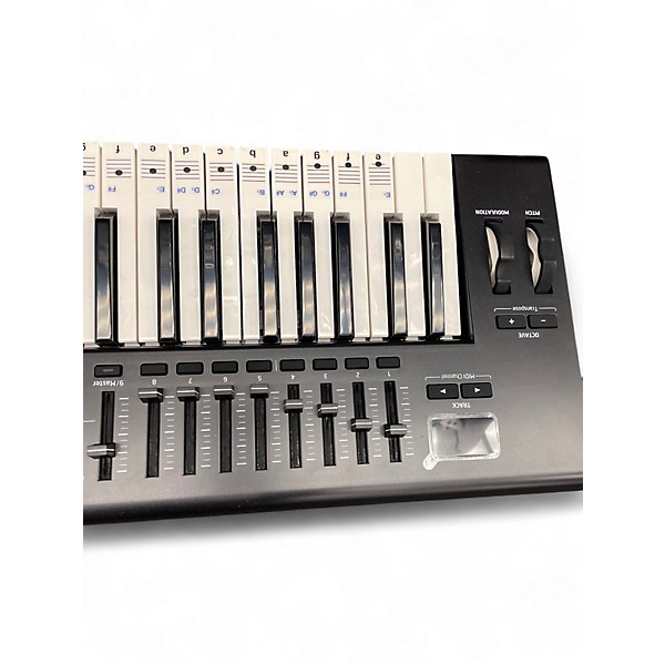 Used Novation Launchkey 61 Key MIDI Controller