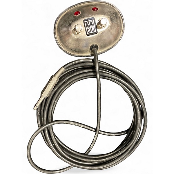 Used Fender 2-BUTTON Pedal