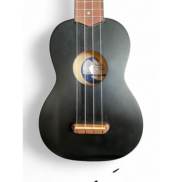 Used 2021 Fender UKULELE Black Ukulele