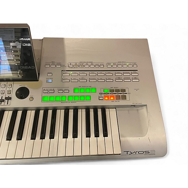 Used Yamaha Tyros 3 Keyboard Workstation