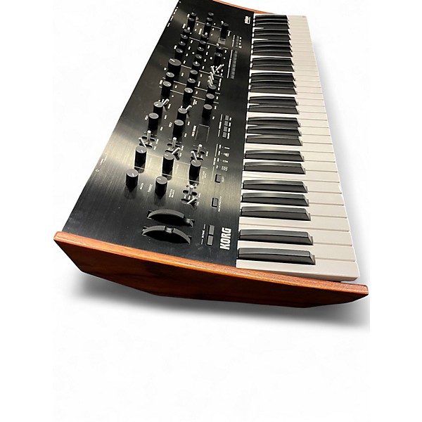 Used KORG Prologue 16 Synthesizer