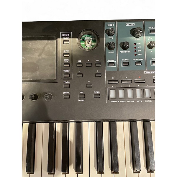 Used Roland Fantom 07 Keyboard Workstation