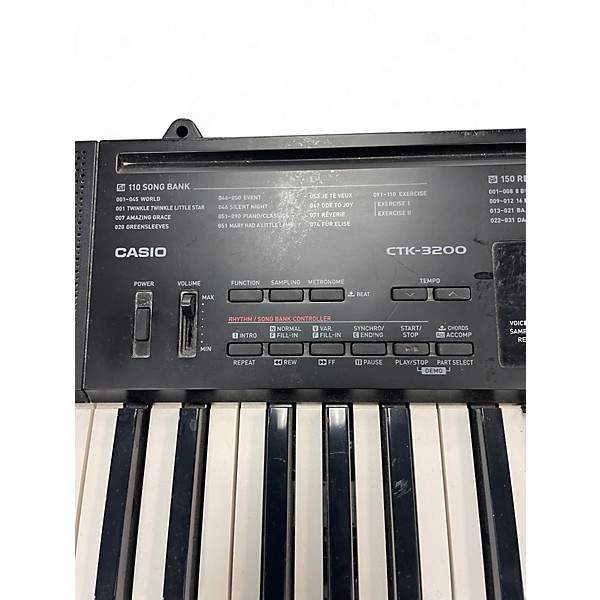 Used Casio CTK-3200 Portable Keyboard