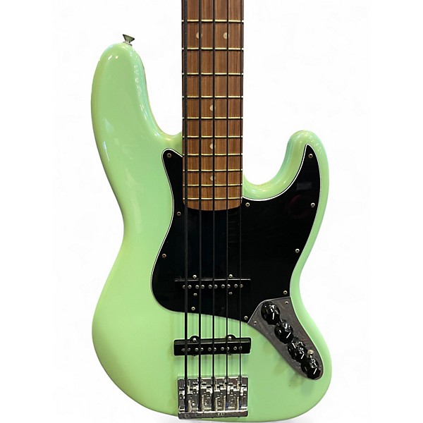 Used Fender deluxe active j bass V Seafoam Green Electric Bass Guitar