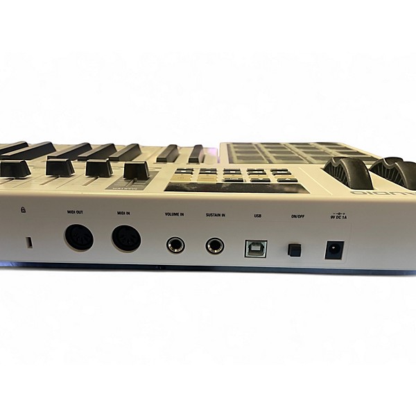 Used M-Audio CODE 25 MIDI Controller