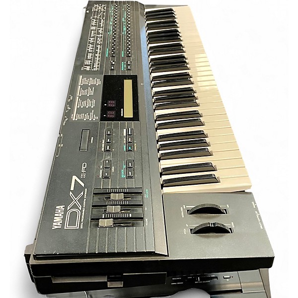 Used Yamaha DX7 II-FD Synthesizer