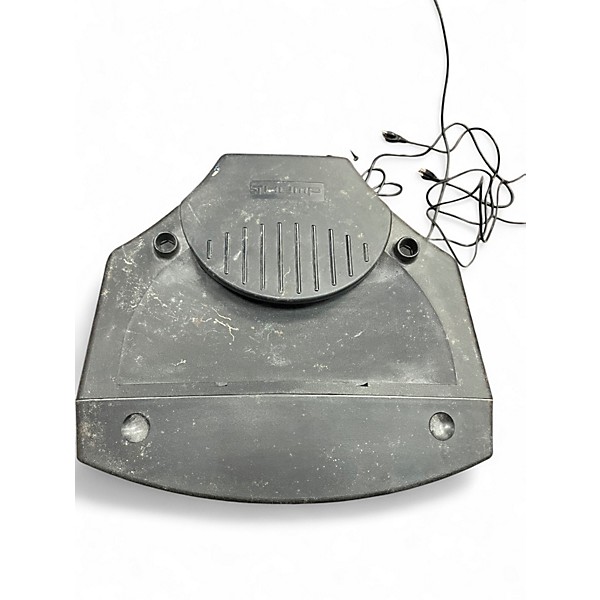 Used Mackie TH15A Powered Speaker