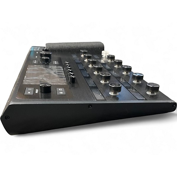 Used Line 6 Helix Effect Processor