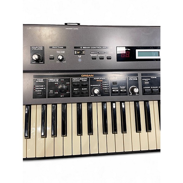 Used Roland VR760 Organ