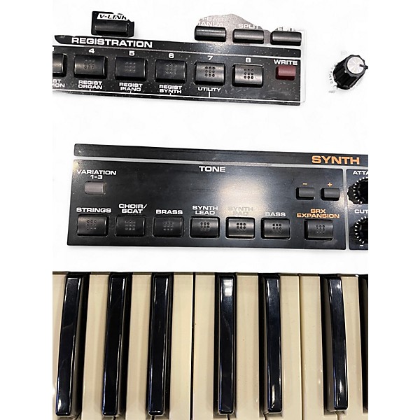 Used Roland VR760 Organ