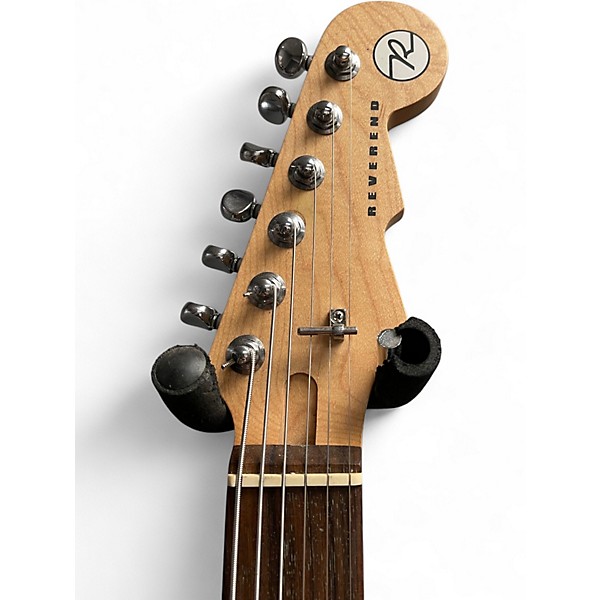 Used Reverend descent baritone White Baritone Guitars