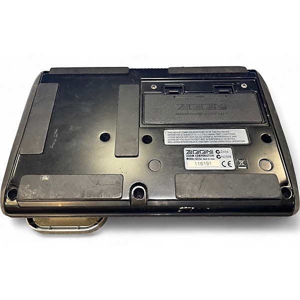 Used 2010s Zoom G2.1 Effect Processor