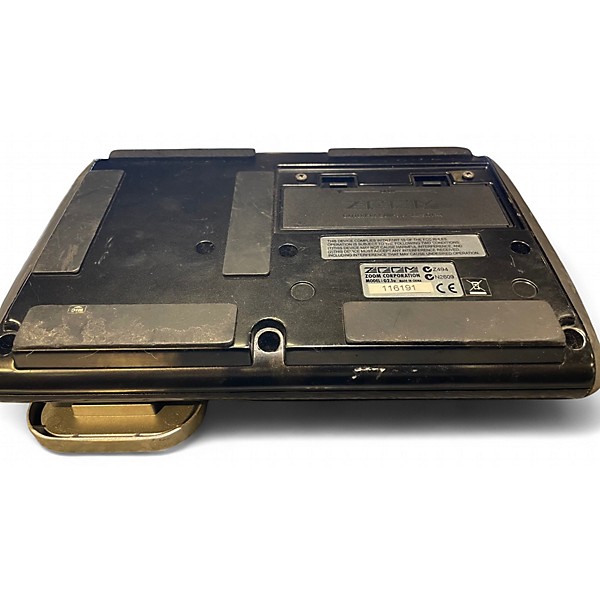 Used 2010s Zoom G2.1 Effect Processor