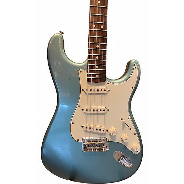 Used 2022 Fender Custom Shop 1963 Stratocaster Journeyman Hvy Relic  Sherwood Green Metallic Solid Body Electric Guitar
