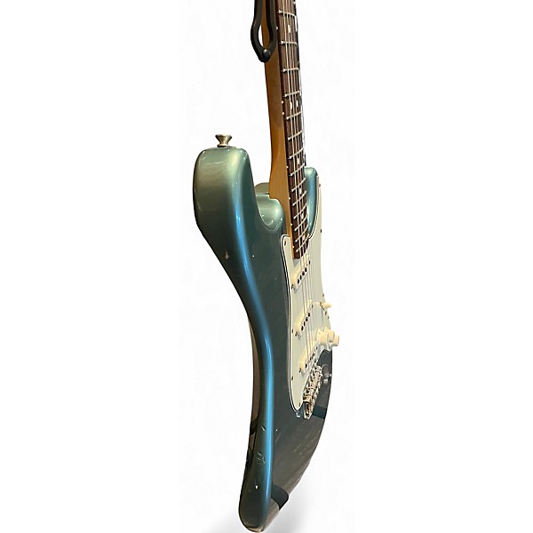 Used 2022 Fender Custom Shop 1963 Stratocaster Journeyman Hvy Relic  Sherwood Green Metallic Solid Body Electric Guitar