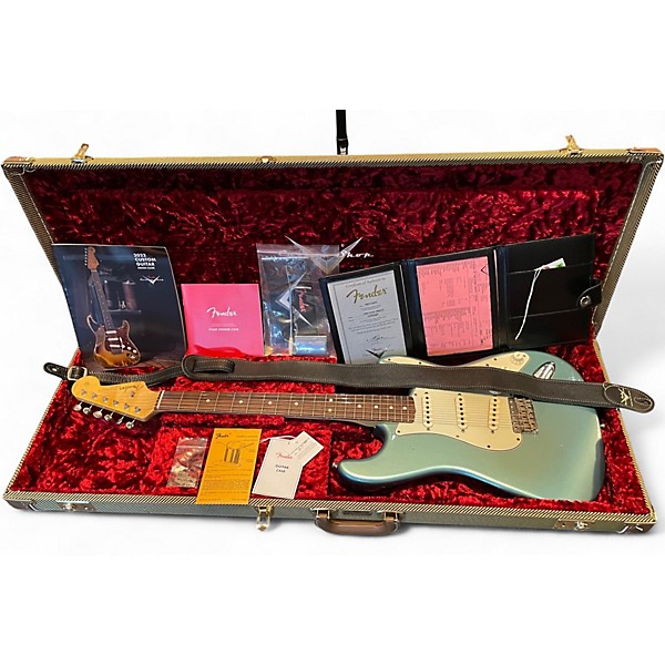 Used 2022 Fender Custom Shop 1963 Stratocaster Journeyman Hvy Relic  Sherwood Green Metallic Solid Body Electric Guitar