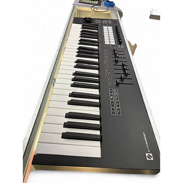Used Novation LAUNCHKEY 49 MKIII MIDI Controller
