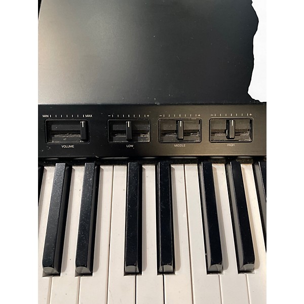 Used Yamaha PF70