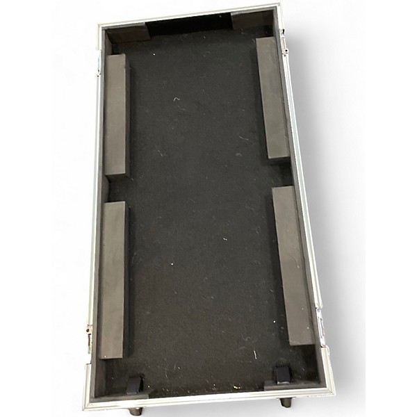 Used Gator GTOUR XL Pedalboard Pedal Board