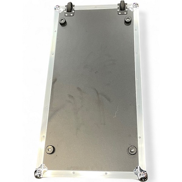 Used Gator GTOUR XL Pedalboard Pedal Board