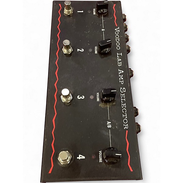 Used Voodoo Lab amp switcher Pedal