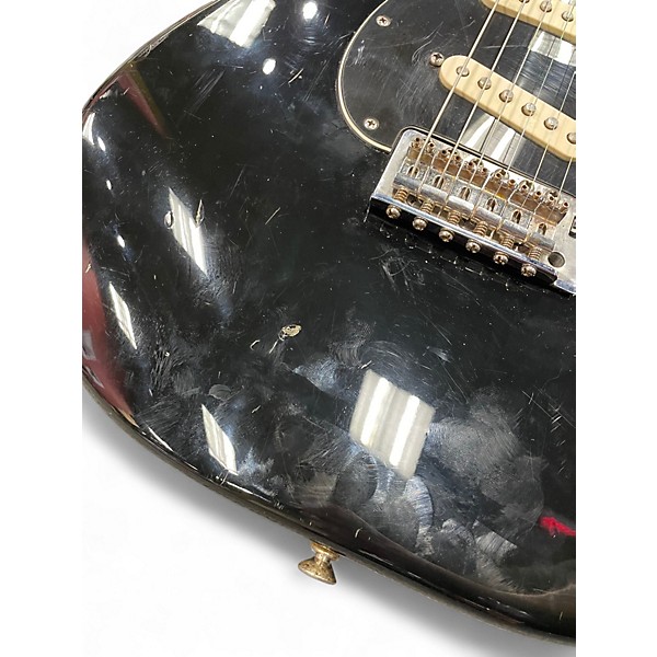 Used Fender SPECIAL EDITION STRATOCASTER Black Solid Body Electric Guitar