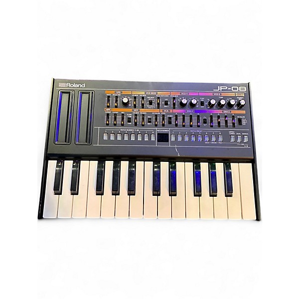 Used Roland jp-08 Synthesizer