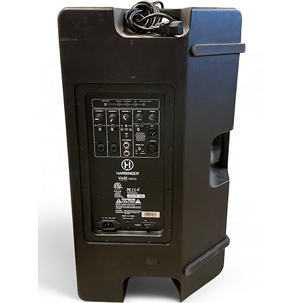Used Harbinger VARI V2315 Powered Speaker