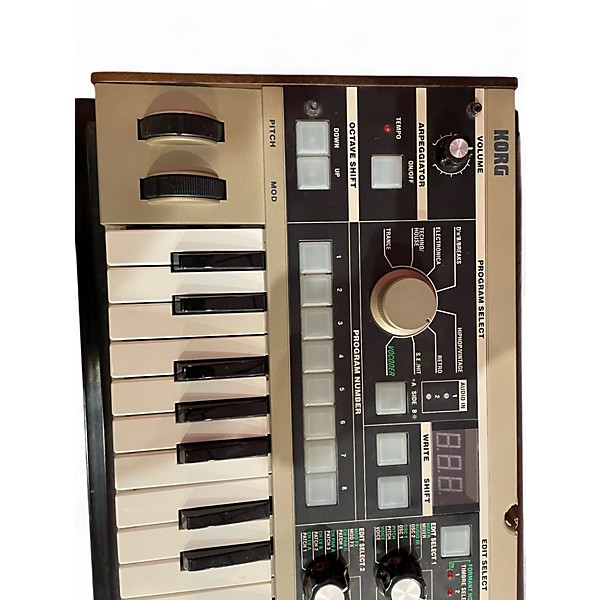 Used KORG Micro Korg 37 Key Synthesizer