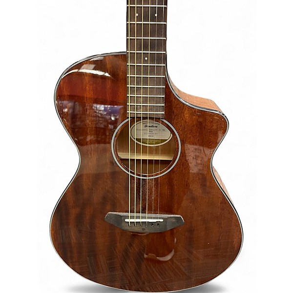 Used Breedlove Discovery Concert Natural Acoustic Guitar