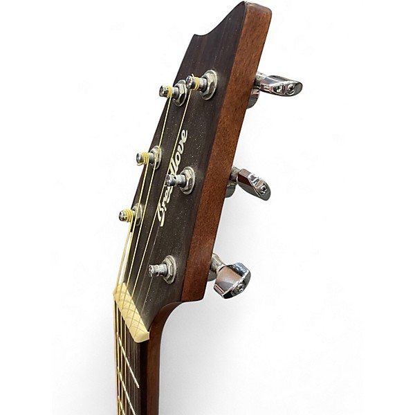 Used Breedlove Discovery Concert Natural Acoustic Guitar