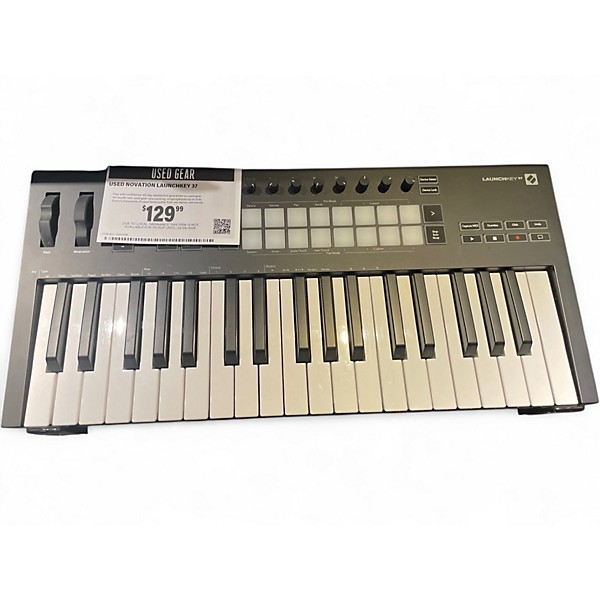 Used Novation LAUNCHKEY 37