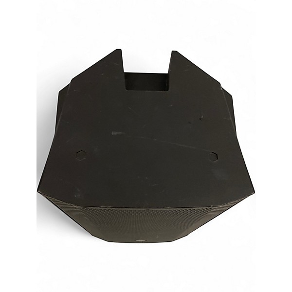 Used Mackie thump 12a Powered Speaker