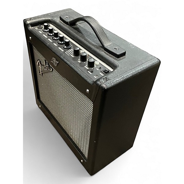 Used Fender Mustang I V2 20W 1X8 Guitar Combo Amp