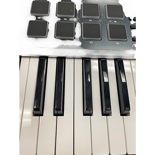 Used Behringer MOTOR 49 MIDI Controller