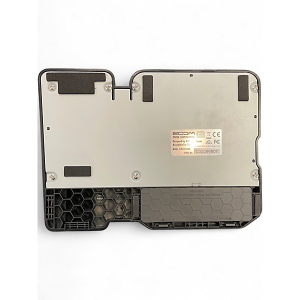 Used Zoom g1x four Effect Processor