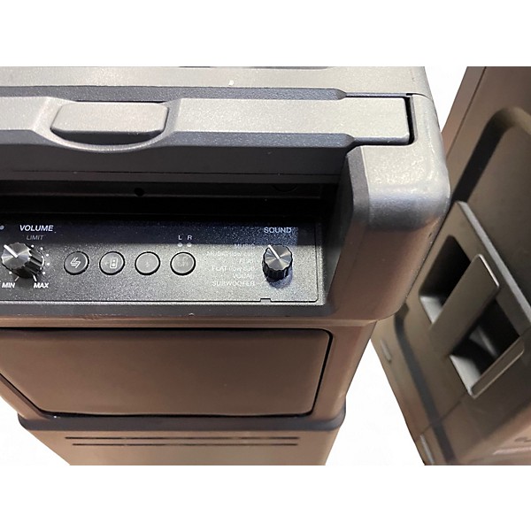 Used AlphaTheta WAVE 8  BATTERY POWERED PA SPEAKER PAIR Powered Speaker