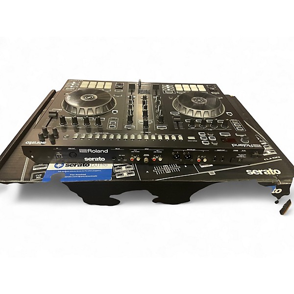 Used Roland DJ-505 DJ Controller