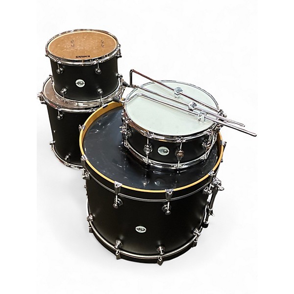 Used Evans 4 Piece DESIGN SERIES BLACK Drum Kit