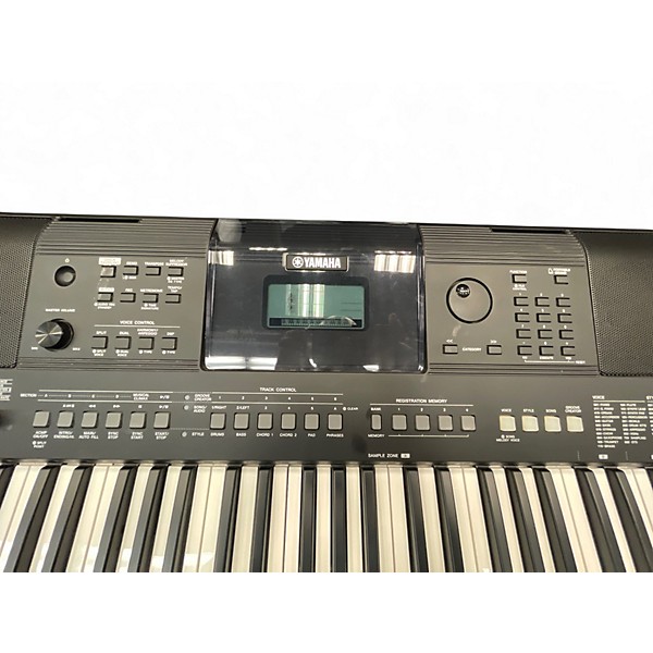 Used Yamaha PSRE463 61 key Portable Keyboard